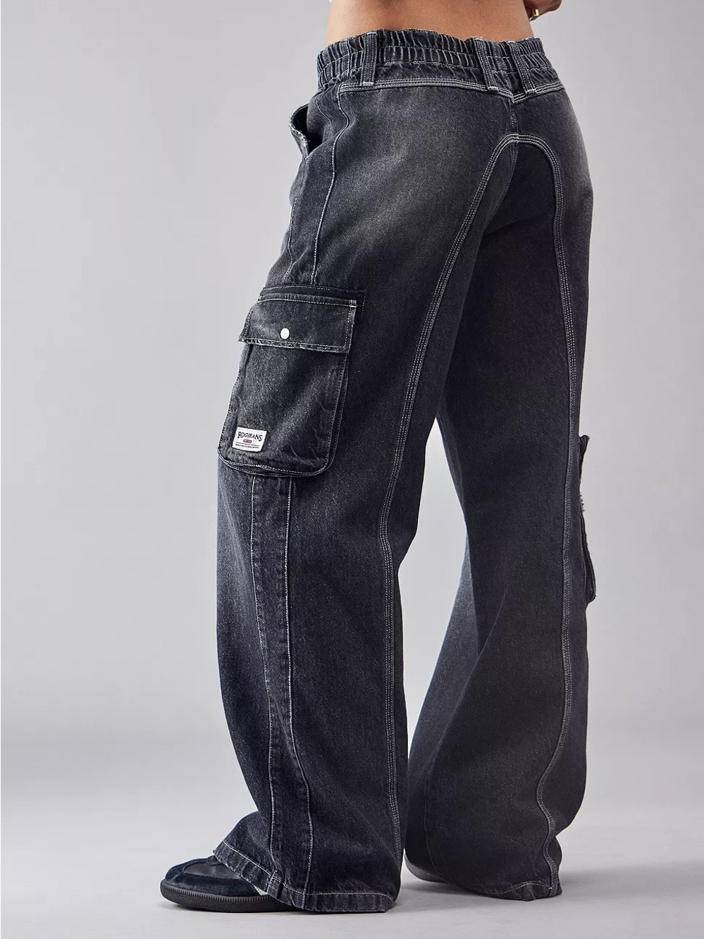 Urban Outfitters BDG Y2k Pocket Jean